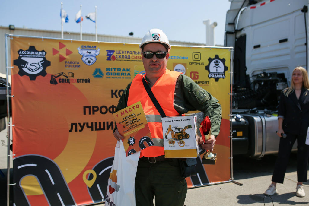 8O9A0129_resized.jpg 8O9A0129_resized.jpg